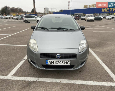 Серый Фиат Пунто, объемом двигателя 1.24 л и пробегом 185 тыс. км за 4000 $, фото 3 на Automoto.ua