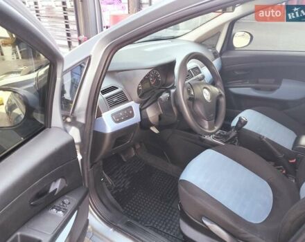 Сірий Фіат Пунто, об'ємом двигуна 1.37 л та пробігом 202 тис. км за 4300 $, фото 11 на Automoto.ua