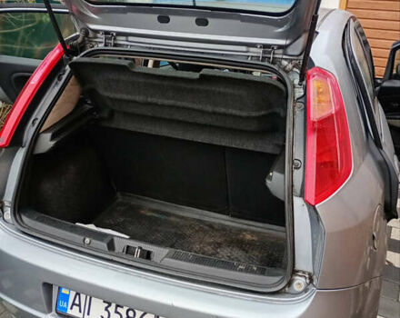 Серый Фиат Пунто, объемом двигателя 1.4 л и пробегом 100 тыс. км за 3000 $, фото 3 на Automoto.ua