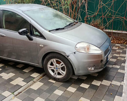 Серый Фиат Пунто, объемом двигателя 1.4 л и пробегом 100 тыс. км за 3000 $, фото 4 на Automoto.ua