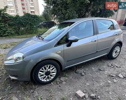 Сірий Фіат Пунто, об'ємом двигуна 1.4 л та пробігом 237 тис. км за 3499 $, фото 16 на Automoto.ua
