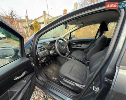 Серый Фиат Пунто, объемом двигателя 1.24 л и пробегом 200 тыс. км за 2400 $, фото 10 на Automoto.ua