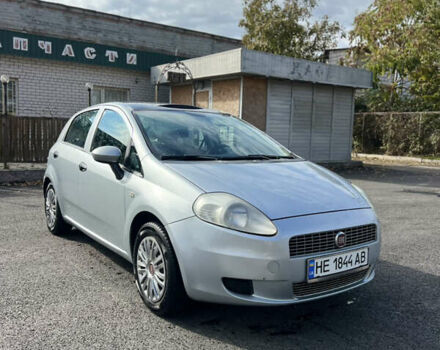 Фиат Пунто 2009 в Николаеве на Automoto.ua Серый Фиат Пунто, объемом двигателя 1.24 л и пробегом 150 тыс. км за 4299 $, фото 1 на Automoto.ua