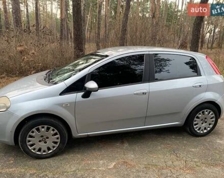 Серый Фиат Пунто, объемом двигателя 1.4 л и пробегом 212 тыс. км за 3700 $, фото 1 на Automoto.ua