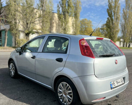 Фиат Пунто 2009 в Николаеве на Automoto.ua Серый Фиат Пунто, объемом двигателя 1.24 л и пробегом 150 тыс. км за 4299 $, фото 4 на Automoto.ua