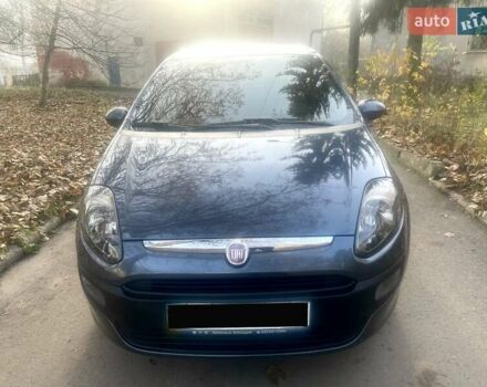Серый Фиат Пунто, объемом двигателя 1.37 л и пробегом 126 тыс. км за 4500 $, фото 2 на Automoto.ua