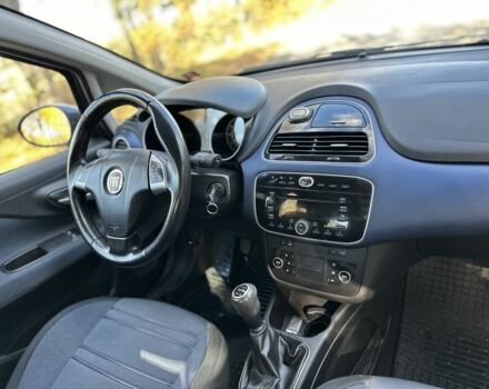 Фиат Пунто 2010 в Коломые на Automoto.ua Серый Фиат Пунто, объемом двигателя 1.2 л и пробегом 218 тыс. км за 4699 $, фото 6 на Automoto.ua