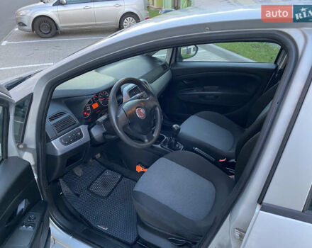 Сірий Фіат Пунто, об'ємом двигуна 1.25 л та пробігом 253 тис. км за 3700 $, фото 11 на Automoto.ua