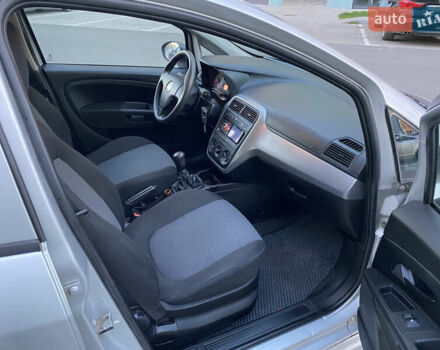 Сірий Фіат Пунто, об'ємом двигуна 1.25 л та пробігом 253 тис. км за 3700 $, фото 13 на Automoto.ua