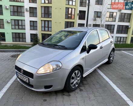 Сірий Фіат Пунто, об'ємом двигуна 1.25 л та пробігом 253 тис. км за 3700 $, фото 1 на Automoto.ua