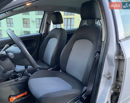 Сірий Фіат Пунто, об'ємом двигуна 1.25 л та пробігом 253 тис. км за 3700 $, фото 12 на Automoto.ua