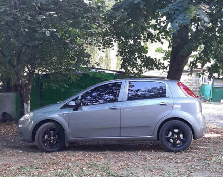 Серый Фиат Пунто, объемом двигателя 1.37 л и пробегом 140 тыс. км за 5200 $, фото 3 на Automoto.ua