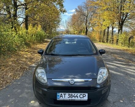 Фиат Пунто 2010 в Коломые на Automoto.ua Серый Фиат Пунто, объемом двигателя 1.2 л и пробегом 218 тыс. км за 4699 $, фото 1 на Automoto.ua
