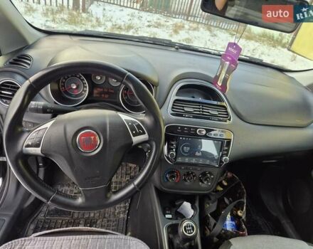 Сірий Фіат Пунто, об'ємом двигуна 1.25 л та пробігом 289 тис. км за 3899 $, фото 4 на Automoto.ua