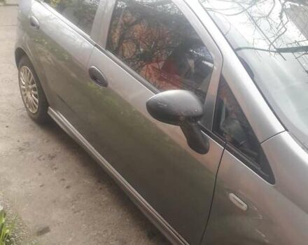 Серый Фиат Пунто, объемом двигателя 1.3 л и пробегом 285 тыс. км за 4500 $, фото 2 на Automoto.ua