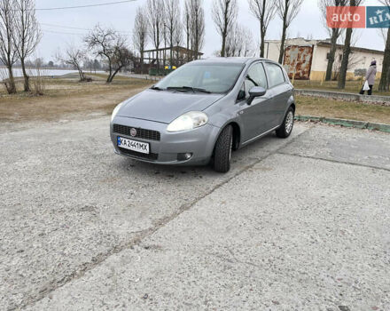 Серый Фиат Пунто, объемом двигателя 1.37 л и пробегом 297 тыс. км за 3700 $, фото 1 на Automoto.ua