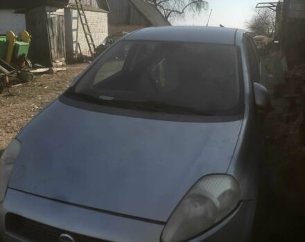 Серый Фиат Пунто, объемом двигателя 1.4 л и пробегом 250 тыс. км за 1200 $, фото 1 на Automoto.ua