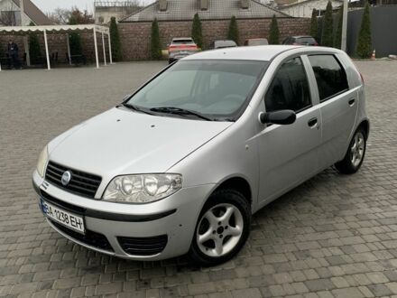 Серый Фиат Пунто, объемом двигателя 1.2 л и пробегом 182 тыс. км за 4100 $, фото 1 на Automoto.ua