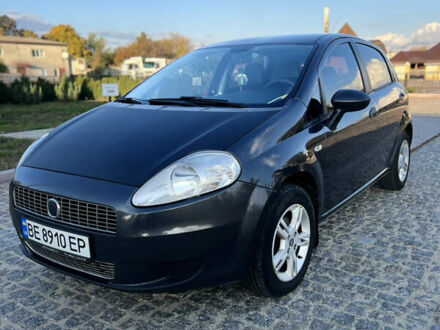 Фиат Пунто 2009 в Первомайск на Automoto.ua Серый Фиат Пунто, объемом двигателя 1.37 л и пробегом 232 тыс. км за 4100 $, фото 1 на Automoto.ua