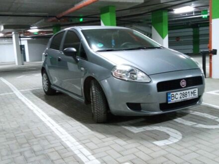 Фиат Пунто 2010 в Дрогобыче на Automoto.ua Серый Фиат Пунто, объемом двигателя 1.3 л и пробегом 230 тыс. км за 4100 $, фото 1 на Automoto.ua