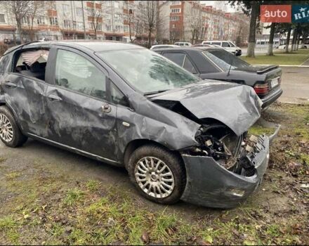 Сірий Фіат Пунто, об'ємом двигуна 1.25 л та пробігом 240 тис. км за 2450 $, фото 1 на Automoto.ua