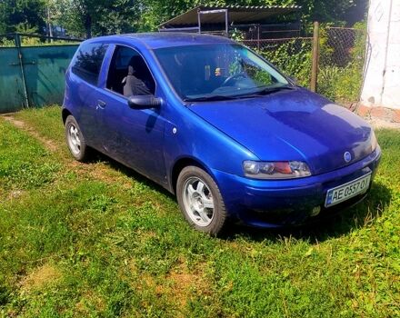 Синій Фіат Пунто, об'ємом двигуна 13 л та пробігом 180 тис. км за 2500 $, фото 3 на Automoto.ua