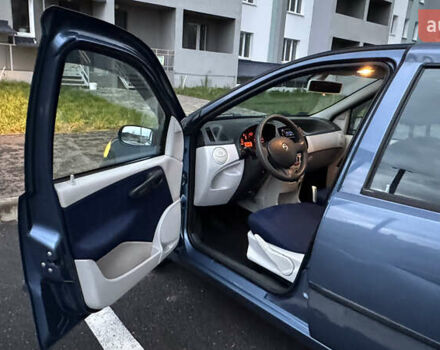 Синий Фиат Пунто, объемом двигателя 1.24 л и пробегом 168 тыс. км за 3500 $, фото 22 на Automoto.ua