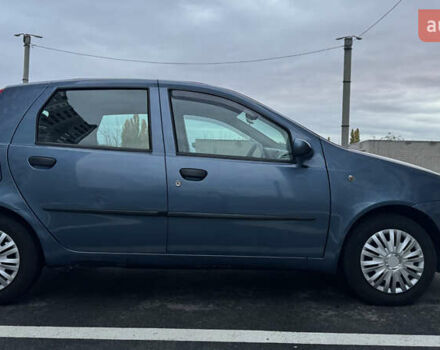 Синий Фиат Пунто, объемом двигателя 1.24 л и пробегом 168 тыс. км за 3500 $, фото 4 на Automoto.ua