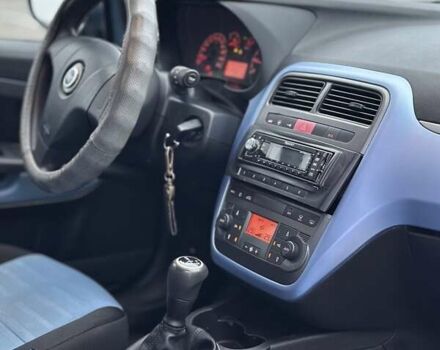 Синий Фиат Пунто, объемом двигателя 1.37 л и пробегом 160 тыс. км за 3499 $, фото 11 на Automoto.ua