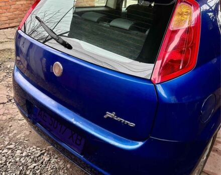 Синий Фиат Пунто, объемом двигателя 1.4 л и пробегом 253 тыс. км за 3600 $, фото 7 на Automoto.ua