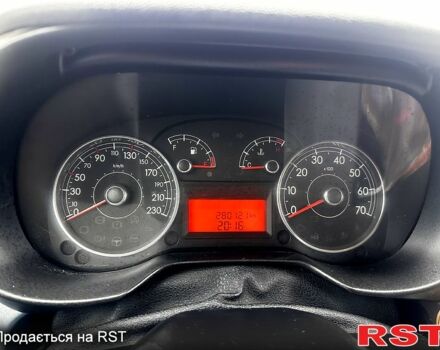 Синий Фиат Пунто, объемом двигателя 1.2 л и пробегом 280 тыс. км за 3000 $, фото 10 на Automoto.ua