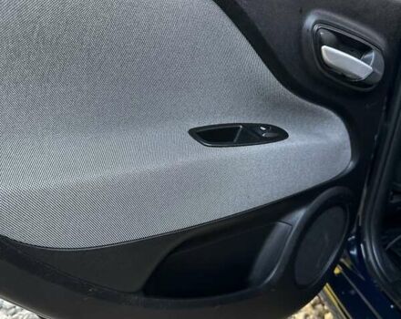 Фиат Пунто 2010 в Бережанах на Automoto.ua Синий Фиат Пунто, объемом двигателя 1.25 л и пробегом 242 тыс. км за 4299 $, фото 20 на Automoto.ua