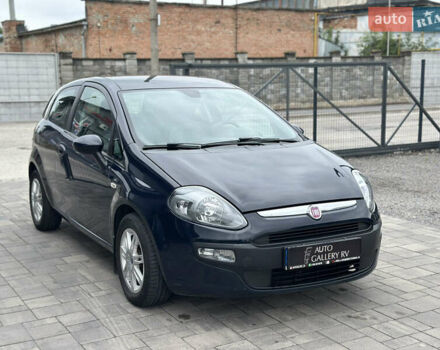 Синий Фиат Пунто, объемом двигателя 1.4 л и пробегом 163 тыс. км за 4650 $, фото 2 на Automoto.ua