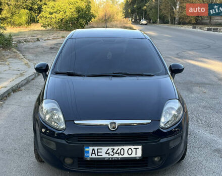 Синий Фиат Пунто, объемом двигателя 1.4 л и пробегом 170 тыс. км за 4200 $, фото 6 на Automoto.ua