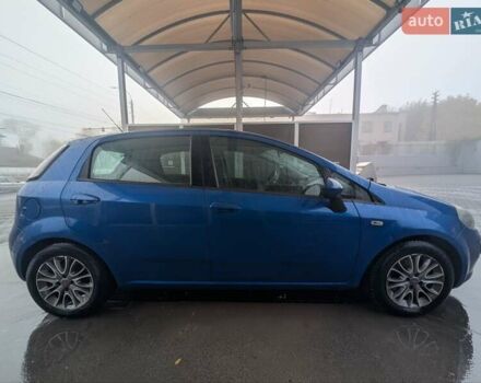 Фиат Пунто 2011 в Днепре (Днепропетровске) на Automoto.ua Синий Фиат Пунто, объемом двигателя 1.25 л и пробегом 238 тыс. км за 4500 $, фото 5 на Automoto.ua