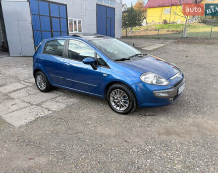 Фиат Пунто 2011 в Черновцах на Automoto.ua Синий Фиат Пунто, объемом двигателя 1.25 л и пробегом 214 тыс. км за 4750 $, фото 1 на Automoto.ua