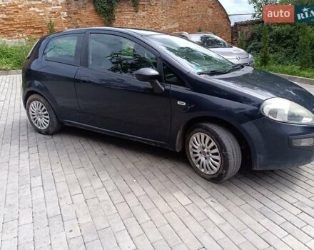 Синий Фиат Пунто, объемом двигателя 1.24 л и пробегом 230 тыс. км за 4200 $, фото 3 на Automoto.ua