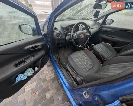 Фиат Пунто 2011 в Днепре (Днепропетровске) на Automoto.ua Синий Фиат Пунто, объемом двигателя 1.25 л и пробегом 238 тыс. км за 4500 $, фото 3 на Automoto.ua