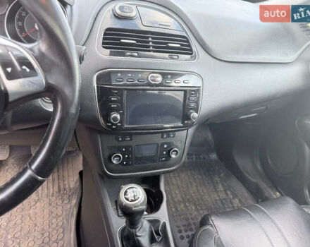 Фиат Пунто 2011 в Черновцах на Automoto.ua Синий Фиат Пунто, объемом двигателя 1.25 л и пробегом 214 тыс. км за 4750 $, фото 8 на Automoto.ua