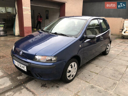 Фиат Пунто 2000 в Киеве на Automoto.ua Синий Фиат Пунто, объемом двигателя 1.2 л и пробегом 110 тыс. км за 2700 $, фото 1 на Automoto.ua