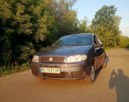 Синій Фіат Пунто, об'ємом двигуна 1.24 л та пробігом 300 тис. км за 1350 $, фото 1 на Automoto.ua