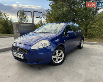 Синій Фіат Пунто, об'ємом двигуна 1.37 л та пробігом 150 тис. км за 3999 $, фото 1 на Automoto.ua