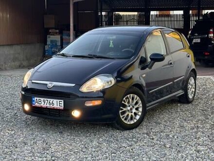 Фиат Пунто 2010 в Бережанах на Automoto.ua Синий Фиат Пунто, объемом двигателя 1.25 л и пробегом 242 тыс. км за 4299 $, фото 1 на Automoto.ua