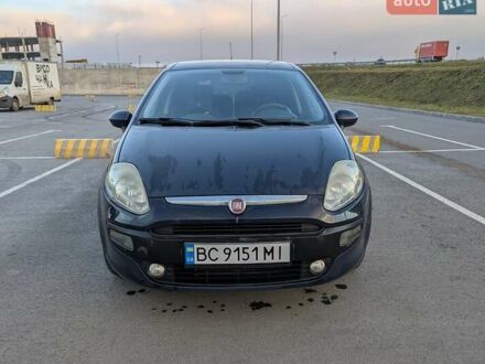 Фіат Пунто 2011 у Львові на Automoto.ua Синій Фіат Пунто, об'ємом двигуна 1.25 л та пробігом 267 тис. км за 4400 $, фото 1 на Automoto.ua