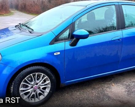 Синий Фиат Пунто, объемом двигателя 1.2 л и пробегом 200 тыс. км за 4500 $, фото 1 на Automoto.ua