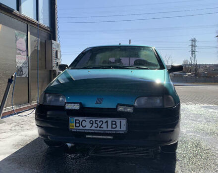 Зелений Фіат Пунто, об'ємом двигуна 1.2 л та пробігом 250 тис. км за 1500 $, фото 5 на Automoto.ua