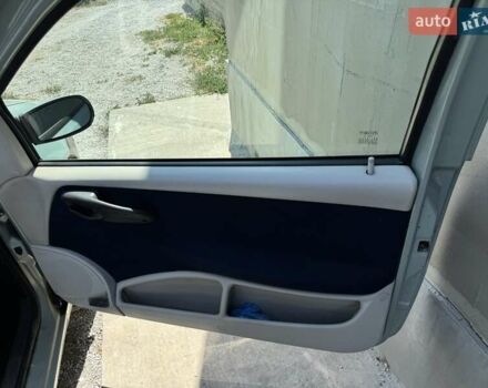 Зелений Фіат Пунто, об'ємом двигуна 1.24 л та пробігом 222 тис. км за 2600 $, фото 12 на Automoto.ua