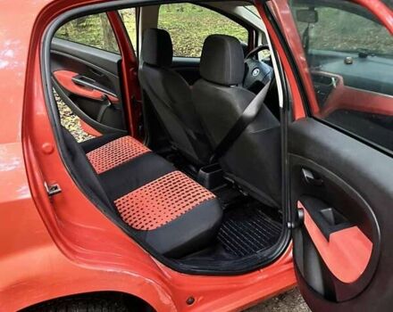 Фиат Пунто 2006 в Староконстантинов на Automoto.ua Оранжевый Фиат Пунто, объемом двигателя 1.24 л и пробегом 186 тыс. км за 3000 $, фото 3 на Automoto.ua