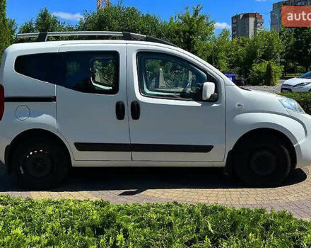 Белый Фиат Кубо, объемом двигателя 1.25 л и пробегом 170 тыс. км за 4800 $, фото 1 на Automoto.ua