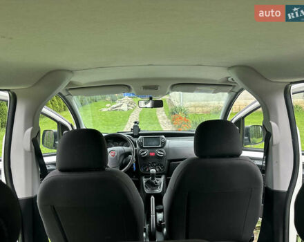 Фиат Кубо 2013 в Ивано-Франковске на Automoto.ua Белый Фиат Кубо, объемом двигателя 1.3 л и пробегом 170 тыс. км за 6200 $, фото 27 на Automoto.ua